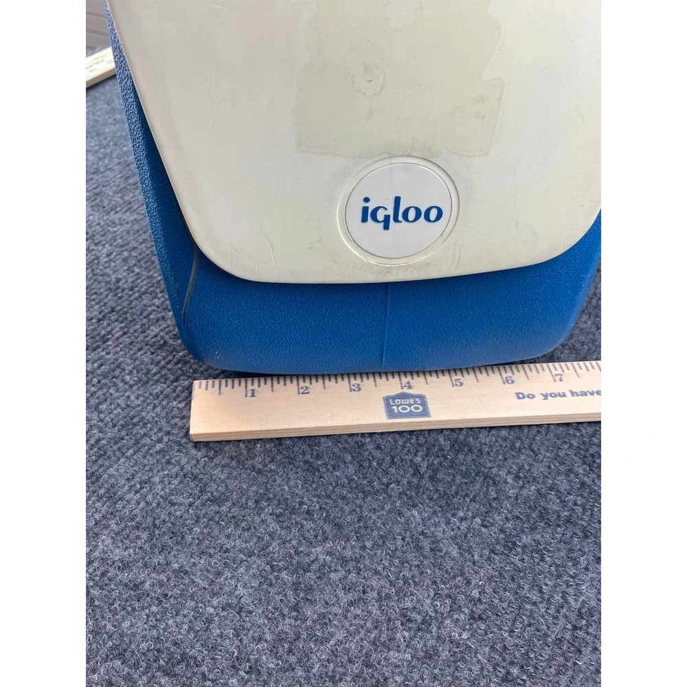 Igloo Little Playmate Cooler Vintage Blue White Tent Top Personal Lunch Box 7 Qt